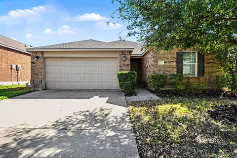 2328 Canchim St, Fort Worth, TX 76131