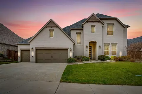 1800 Shade Tree St, Aledo, TX 76008