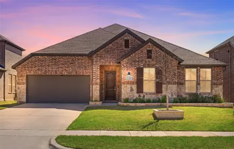 130 Laverna Ln, Hickory Creek, TX 75065