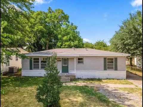 1529 E King St, Sherman, TX 75090