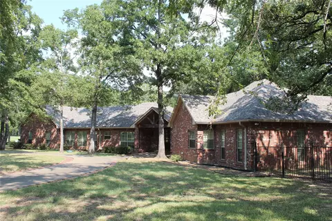 110 Bay Tree Trl, Mabank, TX 75156