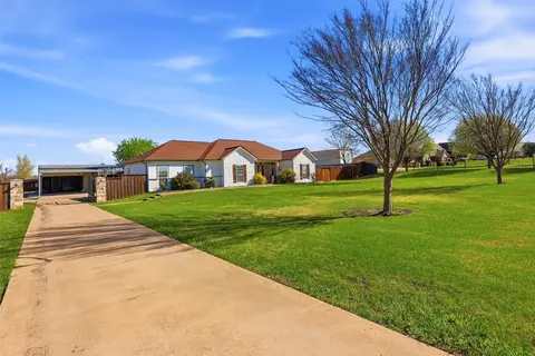 113 Mulkey Rd, Waxahachie, TX 75167