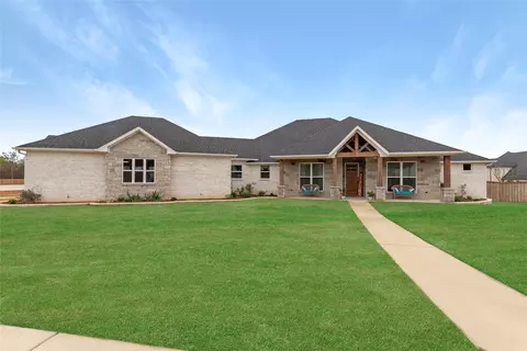 219 White N Gail Ln, Bullard, TX 75757