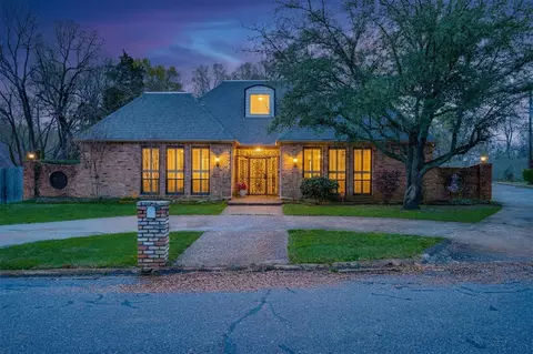 3160 Stacy Ln, Paris, TX 75460