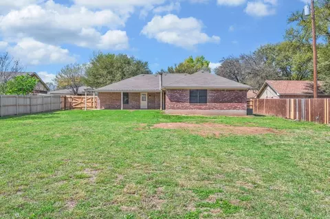 Exterior - 233 Thompson Cir, Lorena, TX 76655 photo 5 of 6