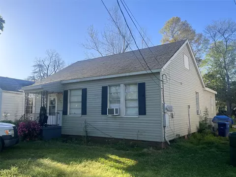 225 Elmwood St, Shreveport, LA 71104