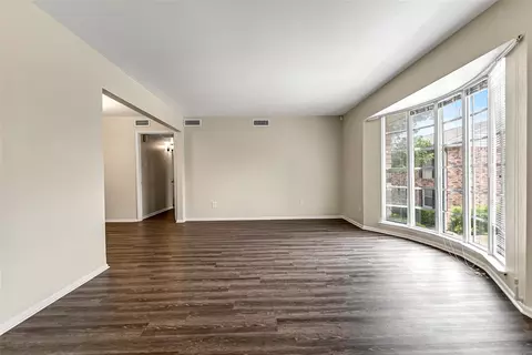 5835 E University Blvd #D, Dallas, TX 75206