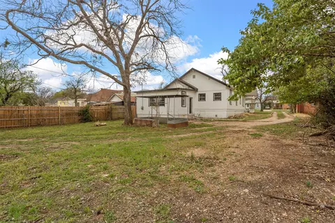 Exterior - 1504 Proctor Ave, Waco, TX 76708 photo 3 of 3