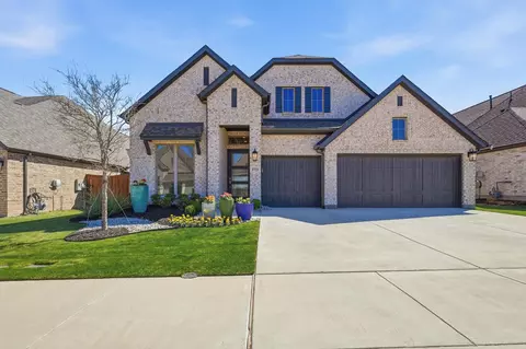 5721 Turner May Dr, Fort Worth, TX 76126