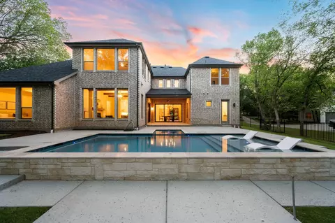 2131 Ravenwood Dr, Keller, TX 76262