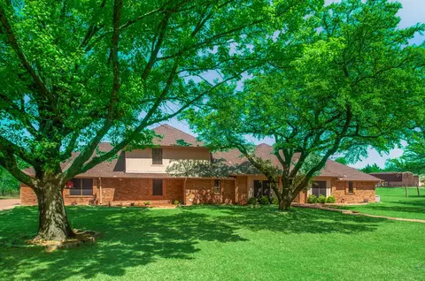 13 Crestview Cir, Rockwall, TX 75087