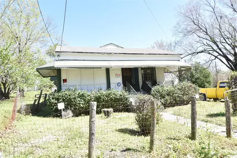 917 Pickett St, Shreveport, LA 71101