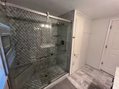 Bath - 533 E Sears St, Denison, TX 75021 photo 2 of 4