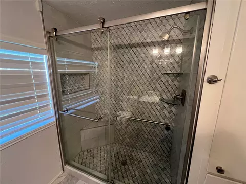 Bath - 533 E Sears St, Denison, TX 75021 photo 3 of 4