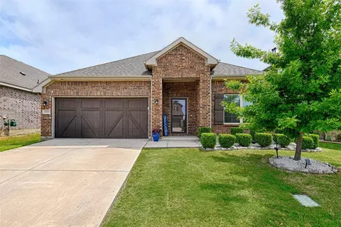 6218 Hightower St, Aubrey, TX 76227