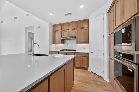Kitchen - 1761 Truro Ln, Haslet, TX 76052 photo 2 of 3