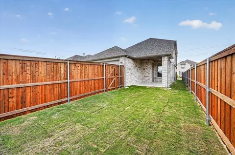 Exterior - 1761 Truro Ln, Haslet, TX 76052 photo 2 of 2