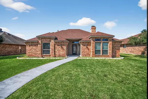 2229 Country Valley Rd, Garland, TX 75041