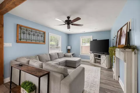516 E Ross St, Waxahachie, TX 75165