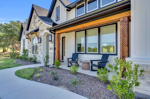 2770 Fireside Dr, Midlothian, TX 76065
