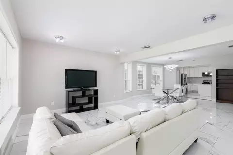 5702 Ellsworth Ave, Dallas, TX 75206