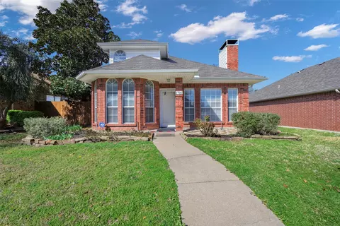 1716 Creekway Dr, Lewisville, TX 75067
