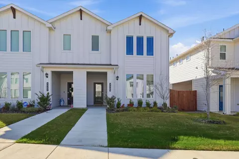 3445 Lake District Ln, Fort Worth, TX 76135
