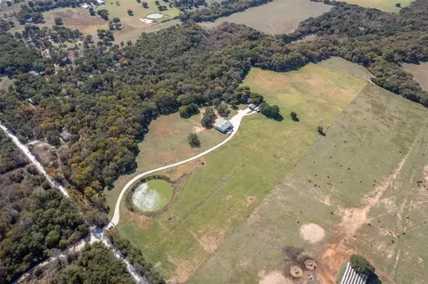 1293 Hcr 1425, Covington, TX 76636