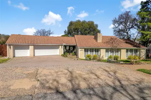 4017 Acapulco St, Irving, TX 75062