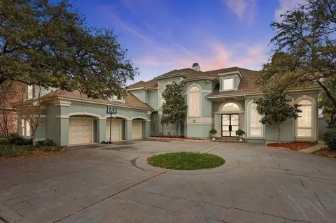7204 Round Hill Rd, Mckinney, TX 75072