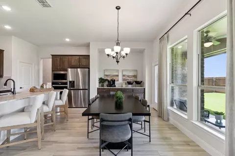 Dining - 902 Meadow View Dr, Cleburne, TX 76033 photo 2 of 3