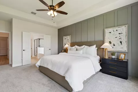 Bedroom - 902 Meadow View Dr, Cleburne, TX 76033 photo 4 of 4
