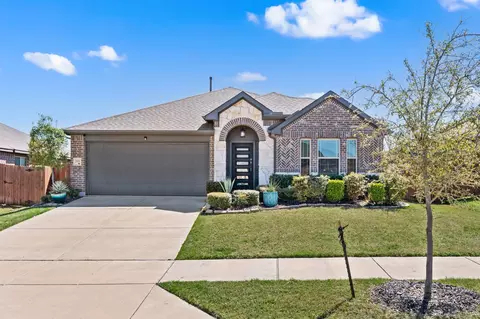 2911 Firewheel St, Forney, TX 75126