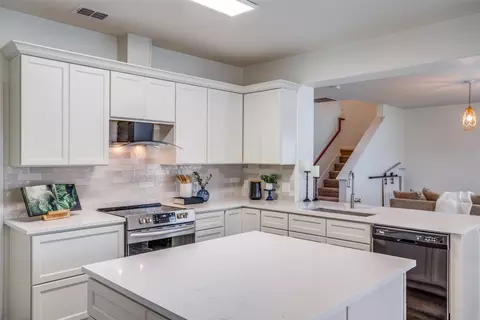 1822 Clegg St, Howe, TX 75459