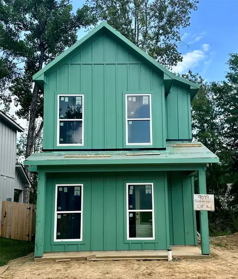 9039 Centennial Dr, Greenwood, LA 71033
