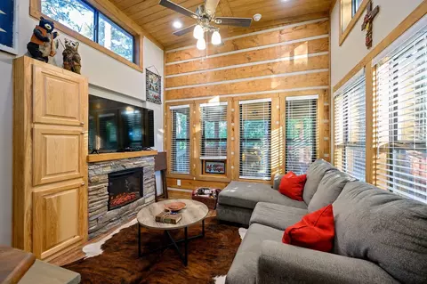 Living - 396 Choate, Broken Bow, OK 74728 photo 1 of 3