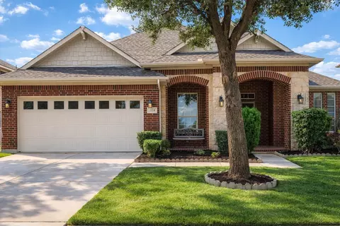 2728 Cameron Bay Dr, Lewisville, TX 75056