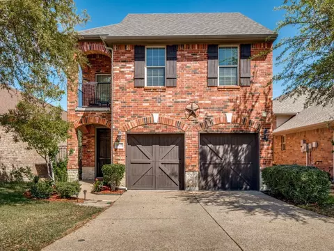 1333 Cog Hill Dr, Fort Worth, TX 76120