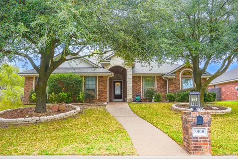 3000 Pueblo Dr, Waco, TX 76712