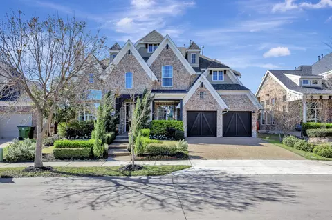 824 Oglethorpe Ln, Savannah, TX 76227