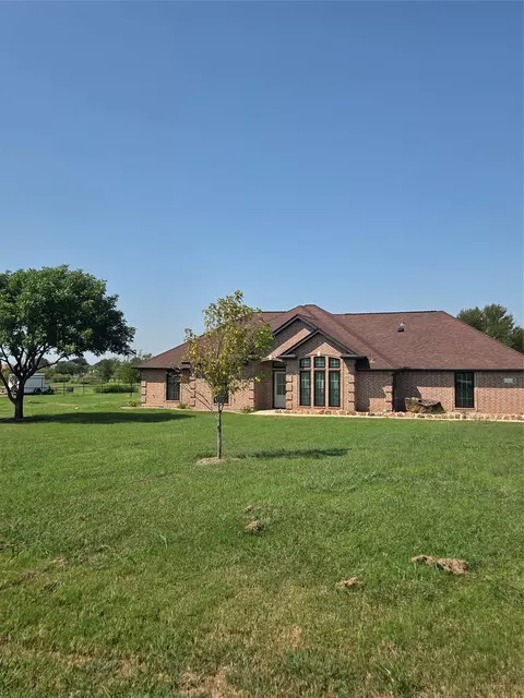 10817 Ridge Country Ct, Haslet, TX 76052