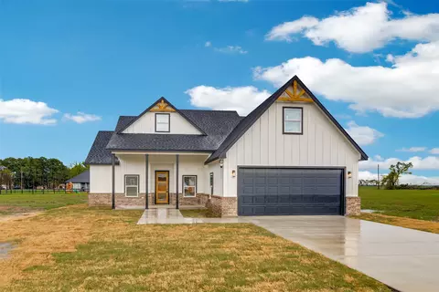 104 Pitchfork Ranch Rd, Trinidad, TX 75163