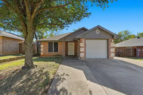 1304 Paco Trl, Denton, TX 76209