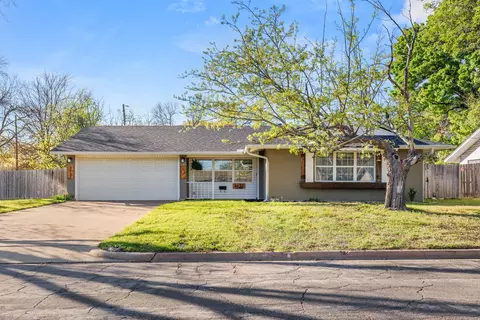 5137 Lake Placid Pl, Waco, TX 76710