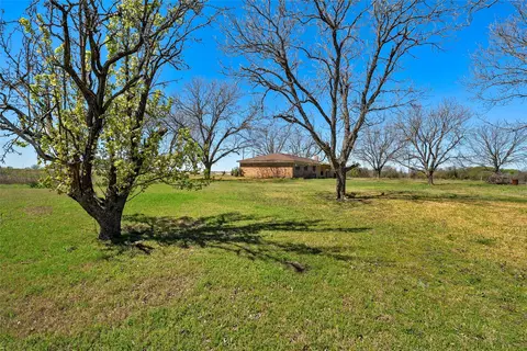 Exterior - 824 Iron Bridge Rd, Lorena, TX 76655 photo 9 of 9