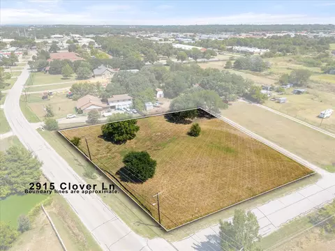2915 Clover Ln, Dalworthington Gardens, TX 76015