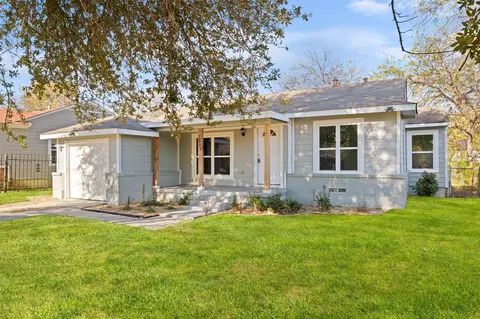 2661 Hudspeth Ave, Dallas, TX 75216