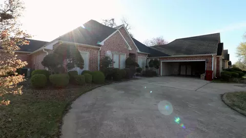 552 Brookes Way, Reno, TX 75462