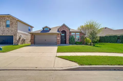 9200 Vistamill Trl, Fort Worth, TX 76179