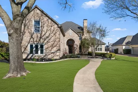 912 Country Club Dr, Heath, TX 75032